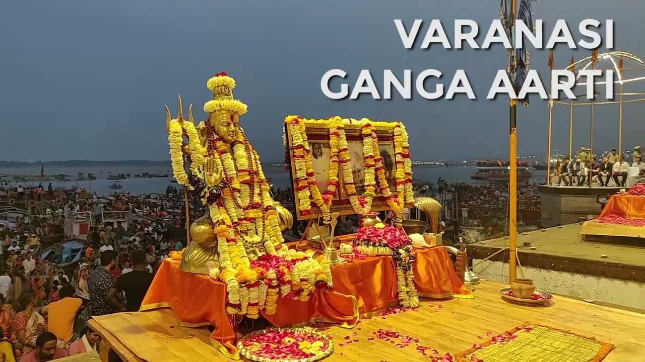 Varanasi Ganga Aarti | Spiritual Evening at the Ganga Ghats | वाराणसी में गंगा आरती