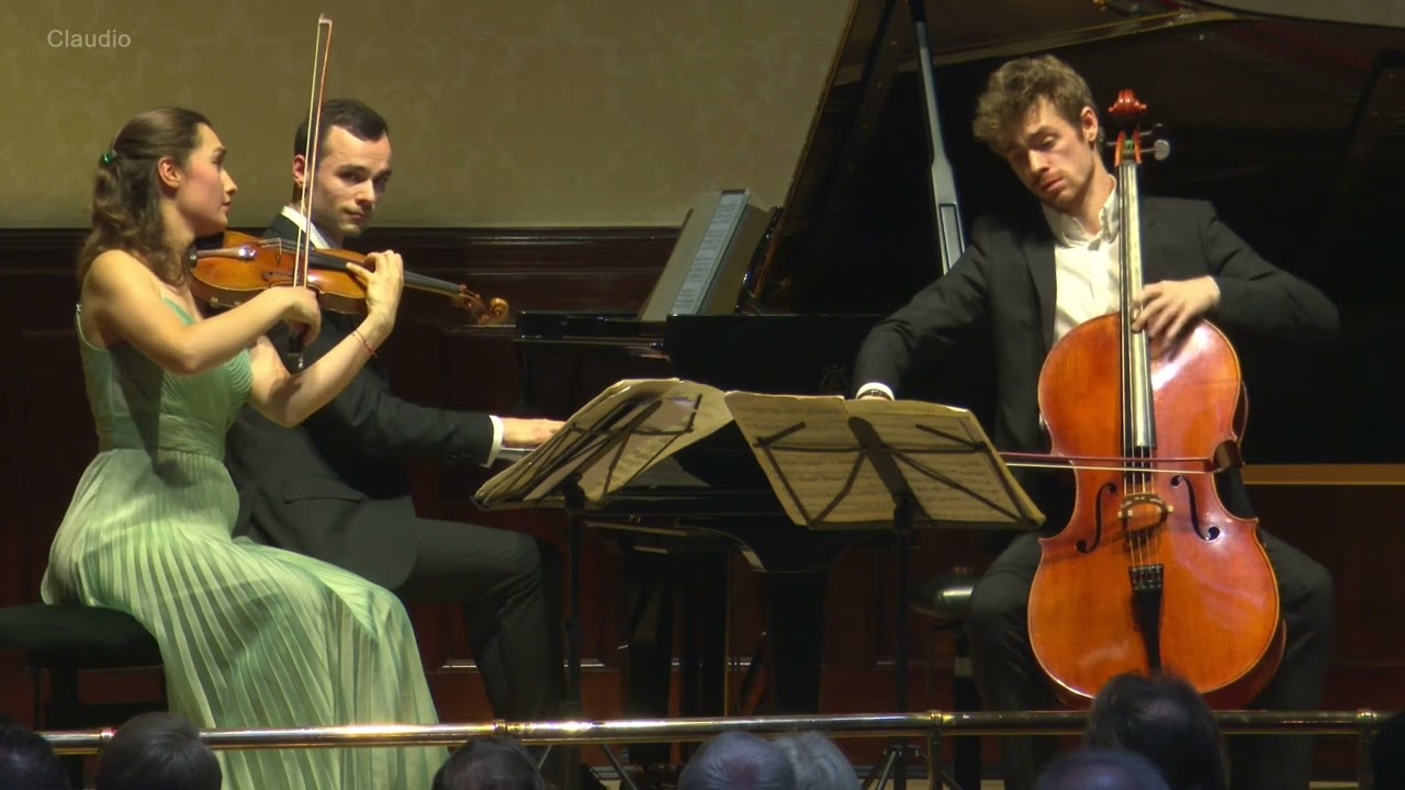 Trio Hélios live in Wigmore Hall, playing Ravel Trio, 1st movement.