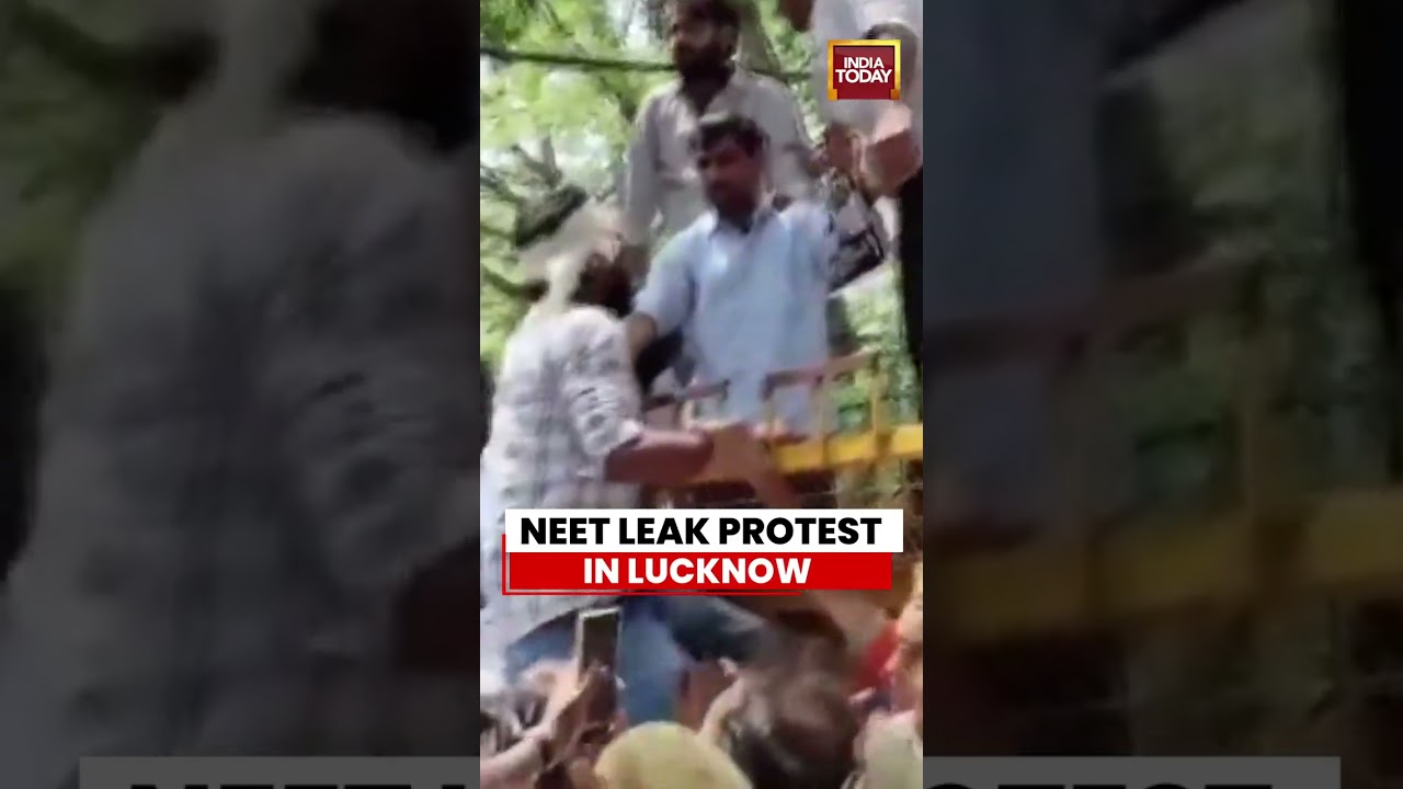 NSUI Protests in Lucknow Over NEET UG Paper Leak | UP | NEET-UG 2026