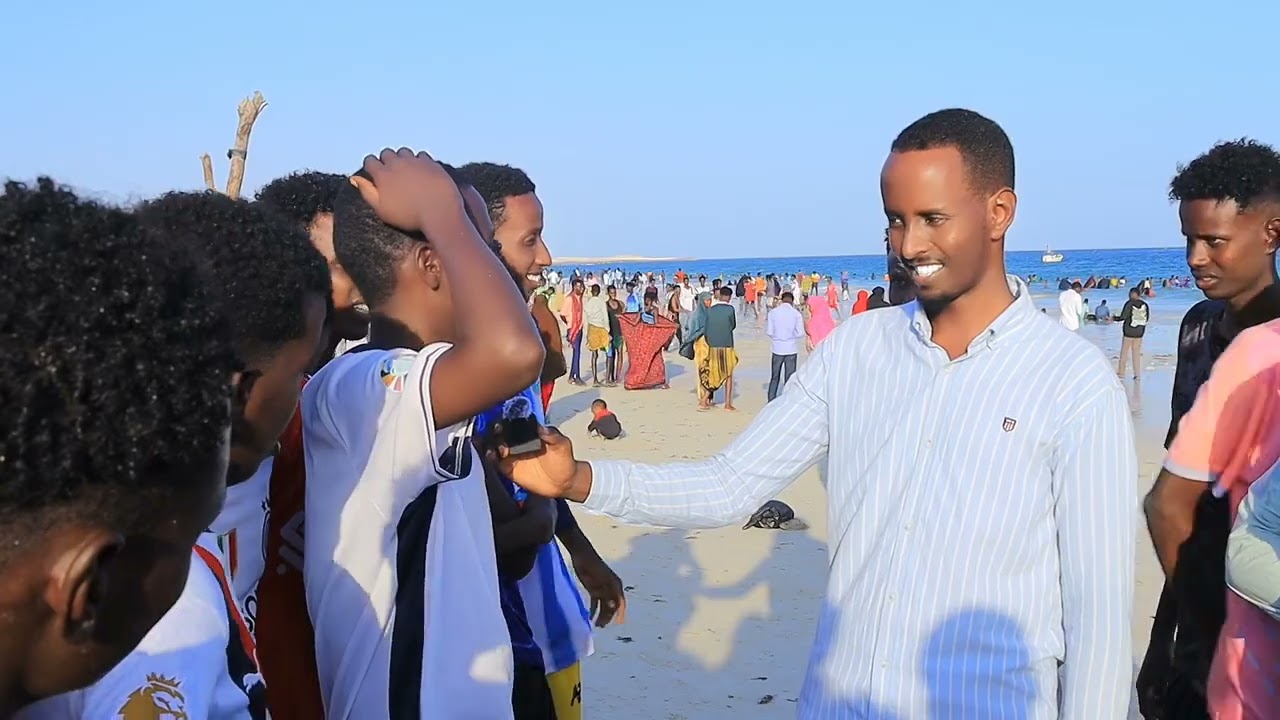 3 suaalood ayaa maanta miiska nosaaran 