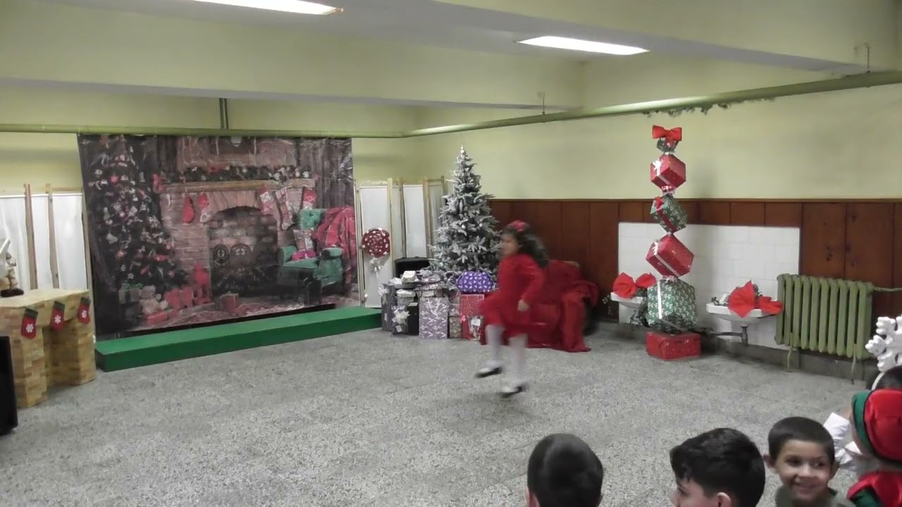 Коледно тържество . част 2 2025