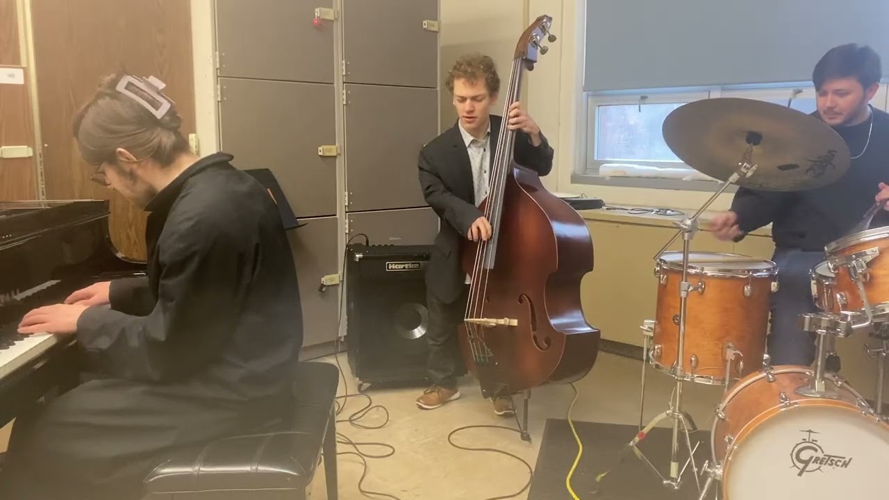 Killian Winn Bass - Tricotism (Oscar Pettiford)