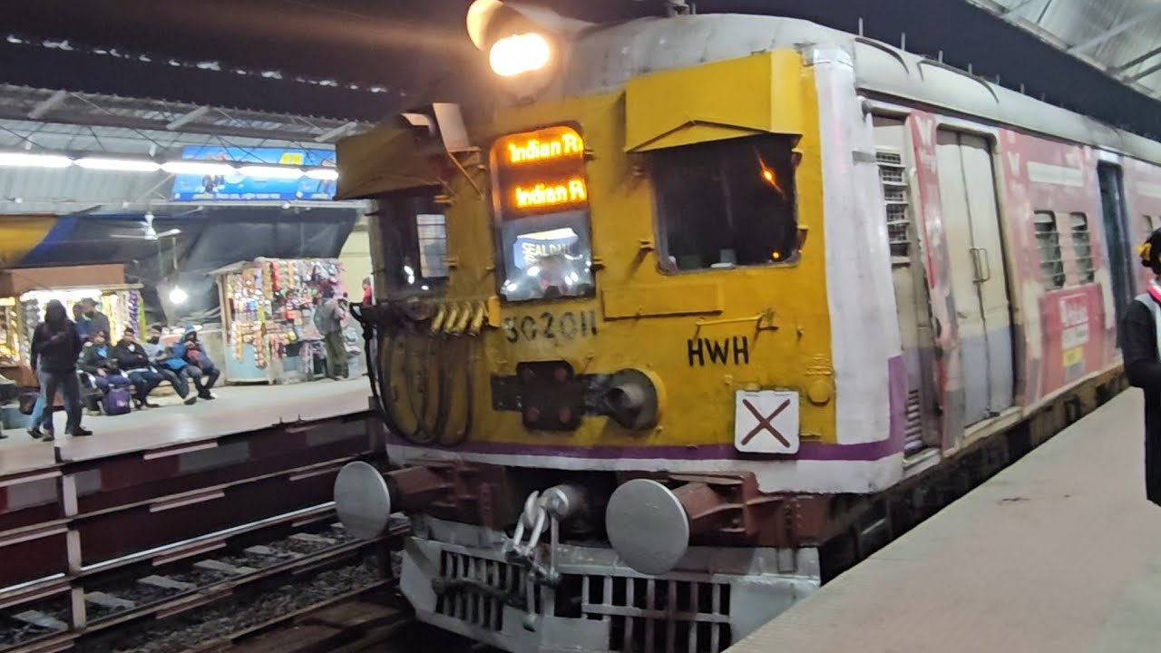 Night Action || Krishnanagar, Gede, Kalyani Simanta Sealdah Local, Sealdah Gede, Shantipur & More