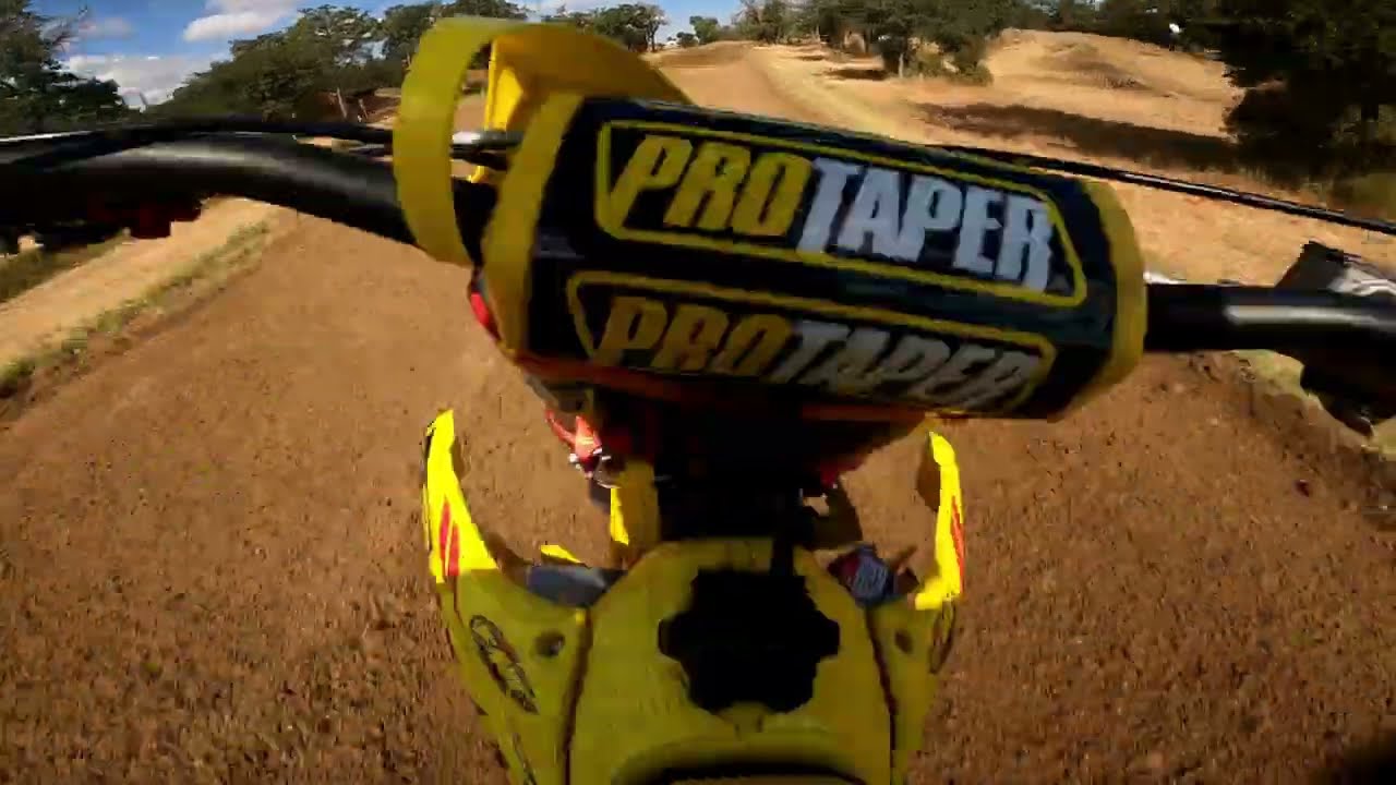 PURE 2 STROKE SOUND SHREDDING MURPHYS MX ON AN RM125