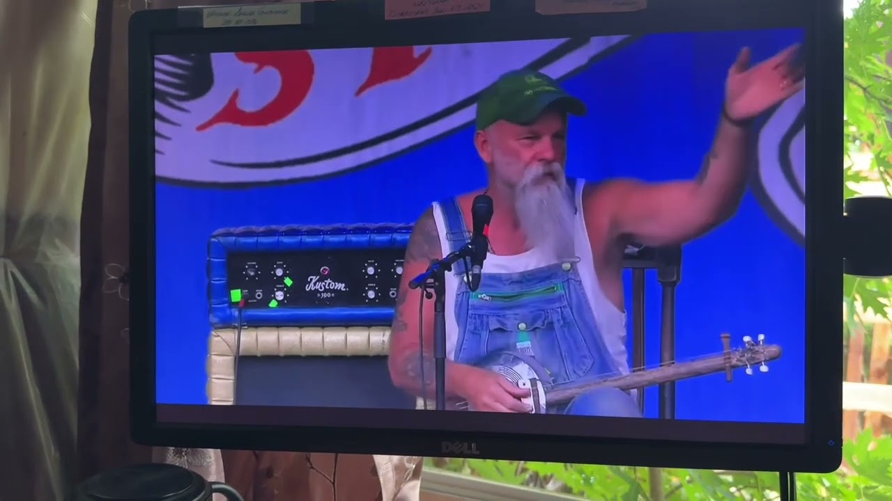 Garage Life.  Episode 10.  “Seasick Steve”