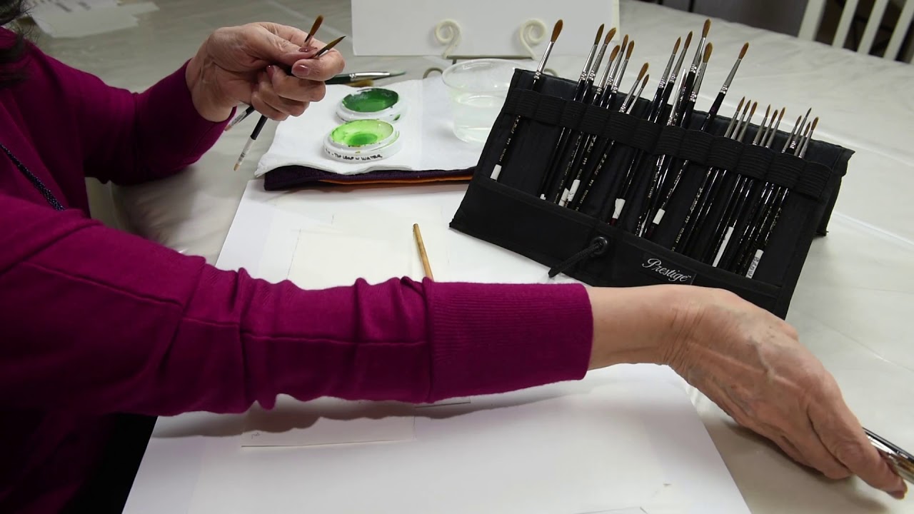 Academy of Botanical Art - Watercolor Brushes and the Two Brush Technique