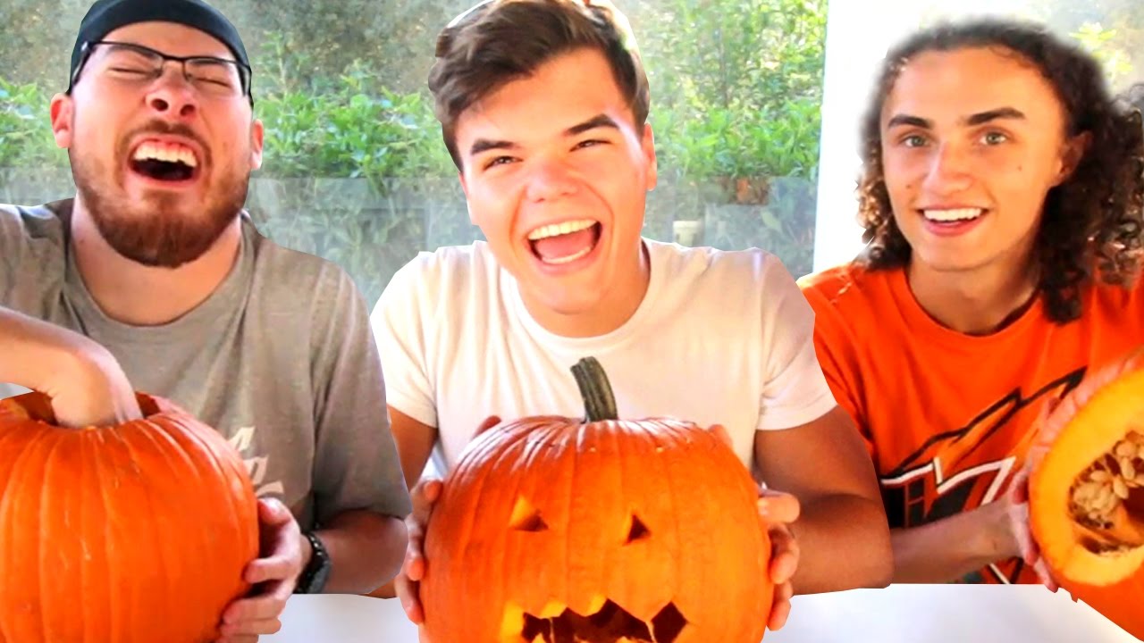 PUMPKIN CARVING CHALLENGE!