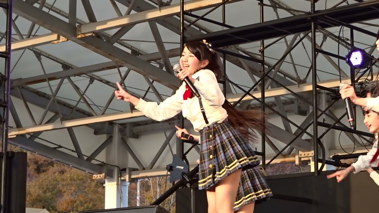 20141123 AKB48チーム8「ポニーテールとシュシュ」本田仁美カメラ in富士スピードウェイ(2部M10)