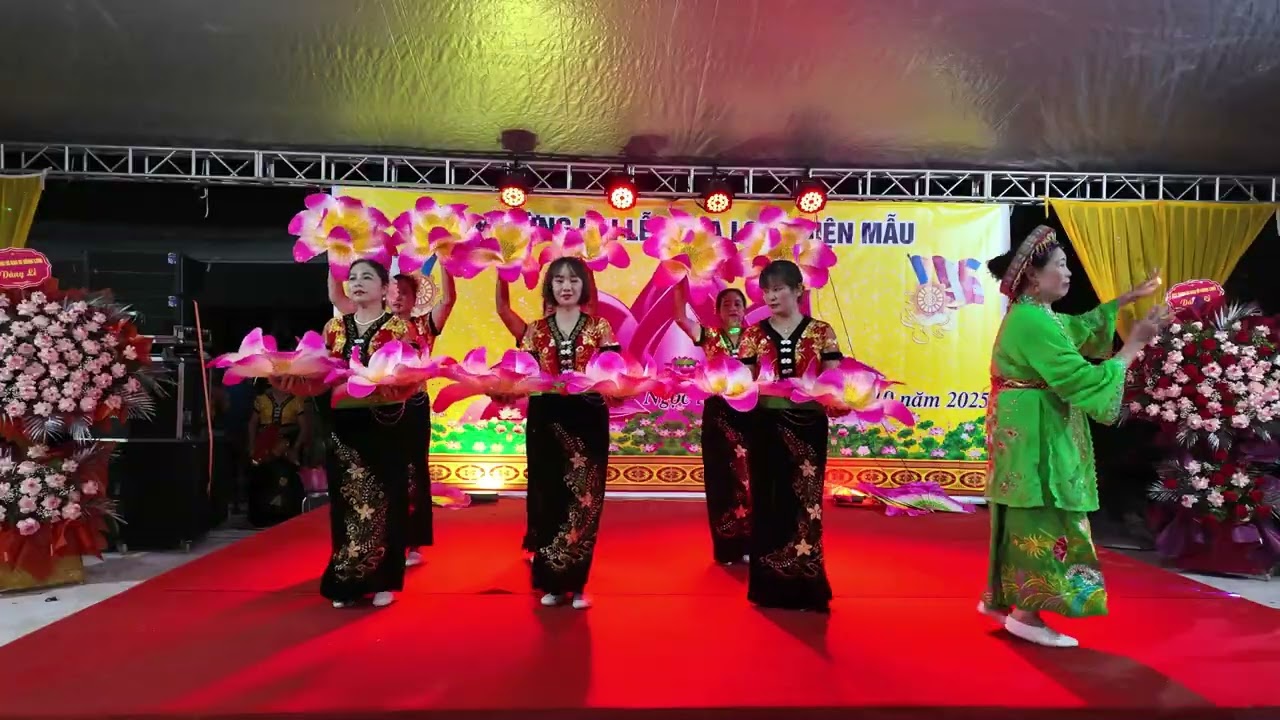 Cô Bé Sa Pa Thượng Ngàn - CLB Dân Vũ Thôn Đông Phòng