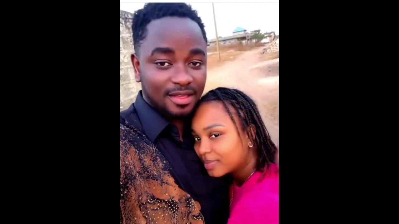 Bril et Dieyna Bald&eacute; love in the air