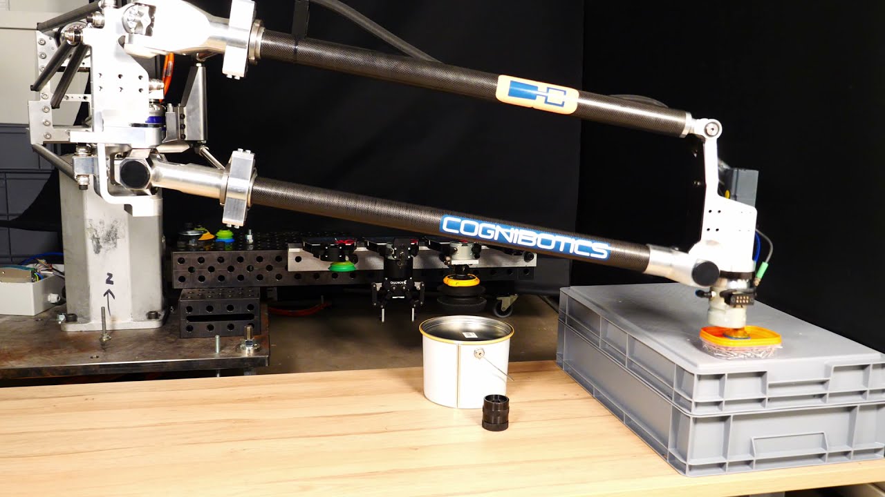 Fast tool shifting with the HKM robot