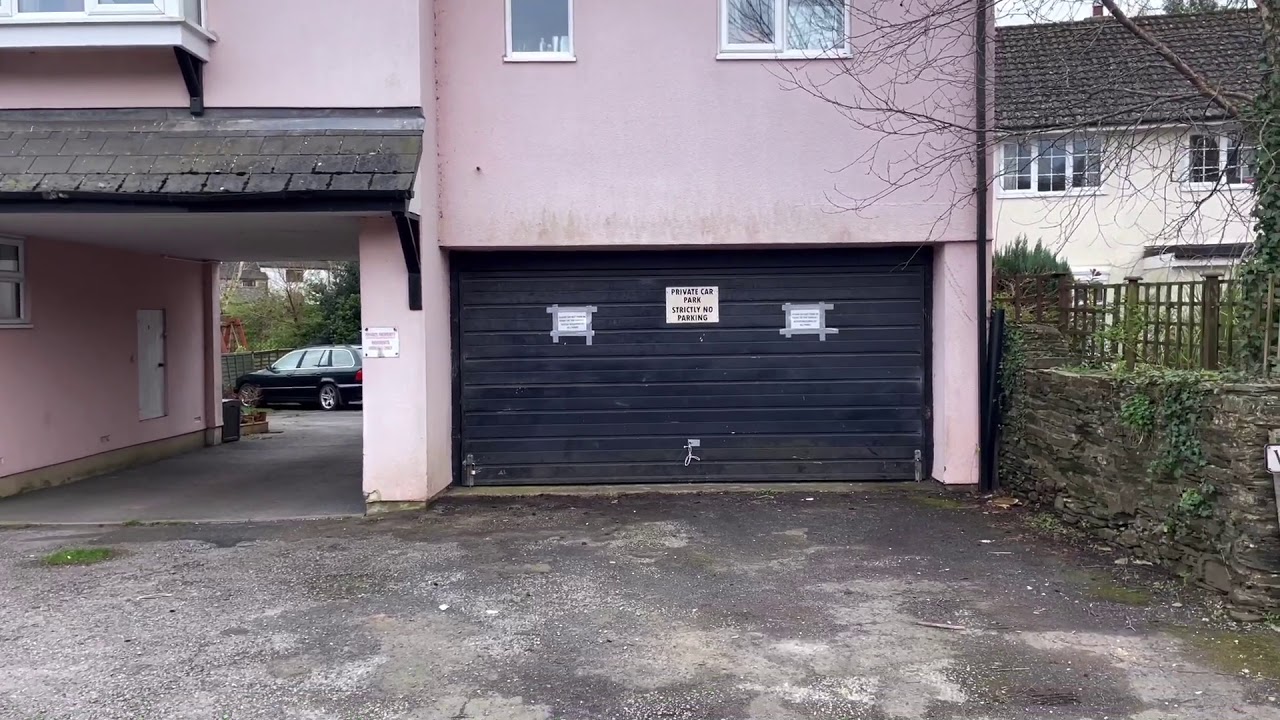 Garage for sale, Harbertonford, Nr Totnes, Devon