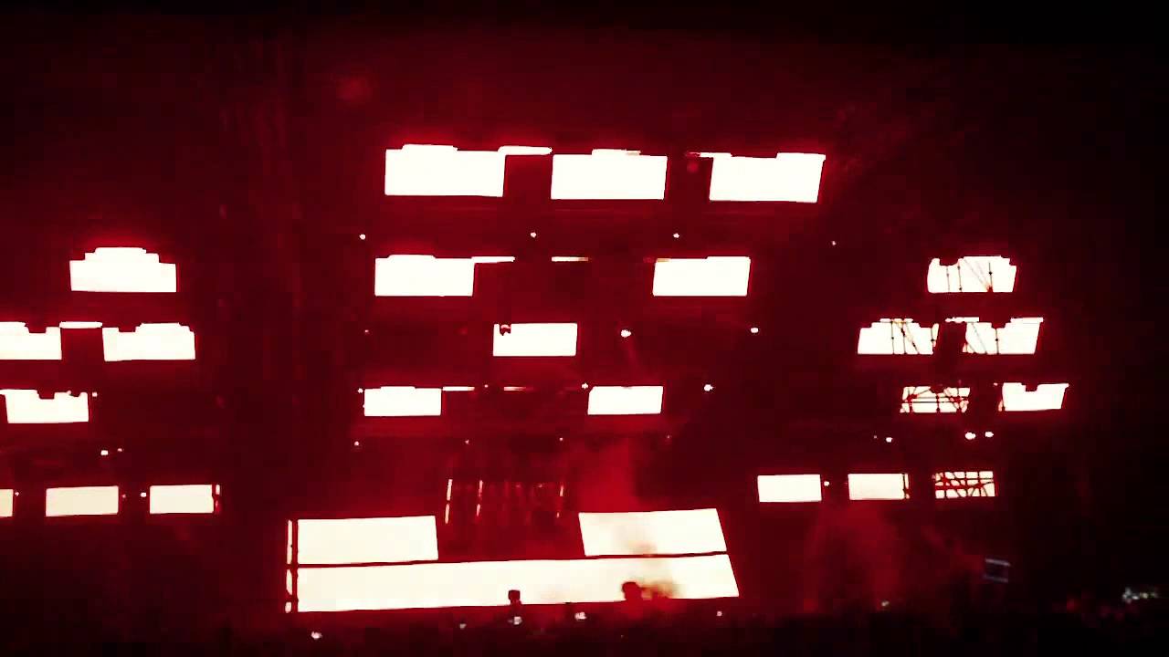 [RESISTANCE] JAMES ZABIELA @ Explanada de la Costa Verde - Lima, Per&uacute; (14.10.2016)