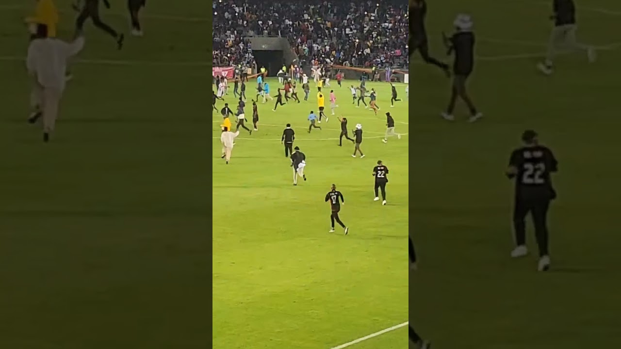 MC Alger Players Fighting at Orlando Stadium Celebrations ☠️🇿🇦⚽😂