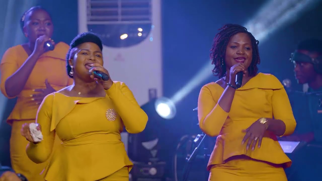 FOUNTAIN OF JOY  TUMEKUJA KUSIFU(Official live video)