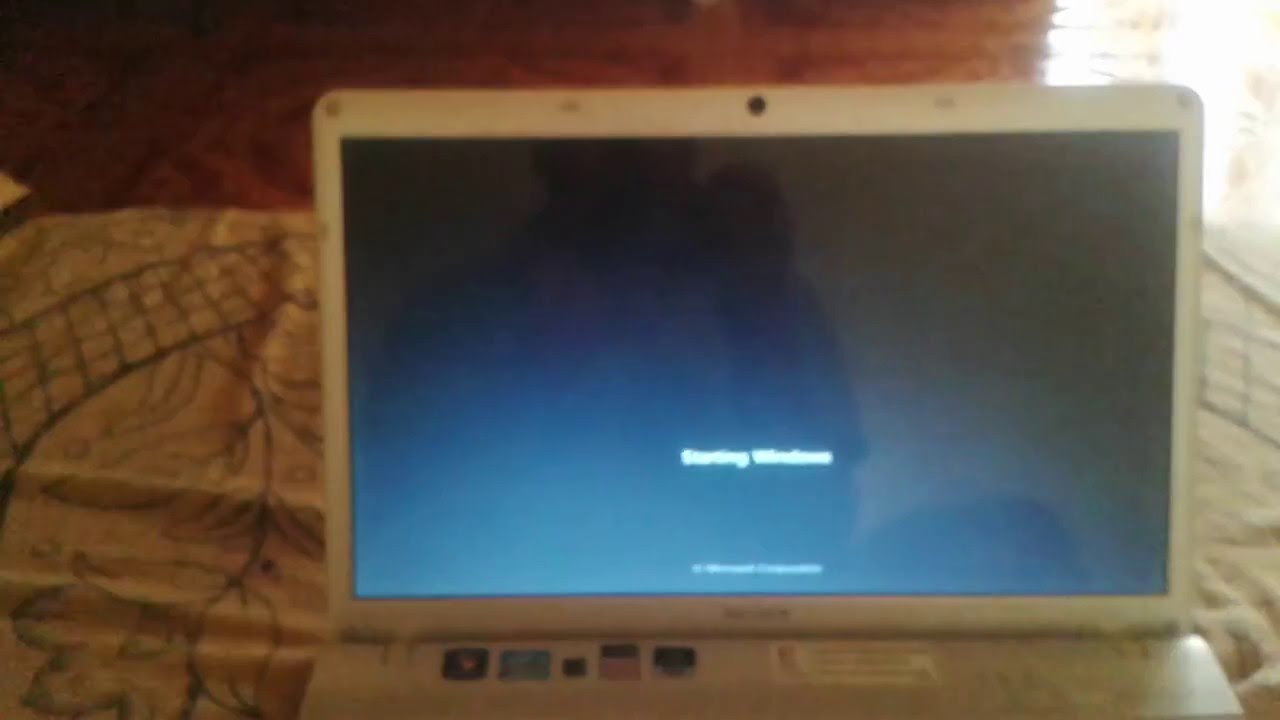 Sony VAIO fit 15 F15A13SN laptop (3rd generation ci5/4GB/750GB/Win8/2GB Graph/touch)
