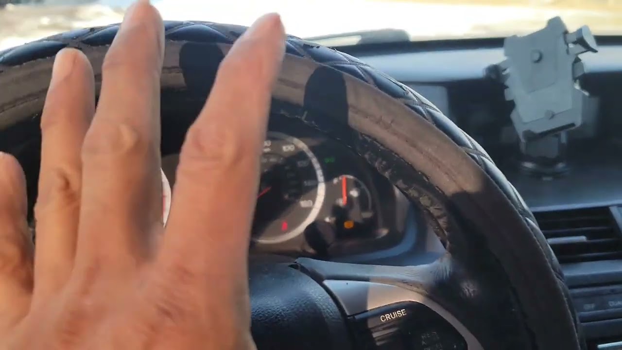 honda accord, todas las luces encendidas. ABS, VSA, BRAKE, WARNING.  problema resuelto!