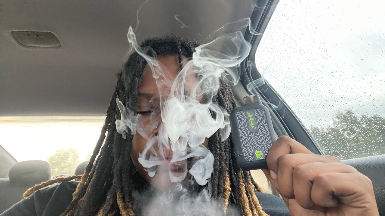 Mike Tyson&rsquo;s new vape is my NEW FAVORITE VAPE❗️Tyson 2.0 Heavyweight Vape
