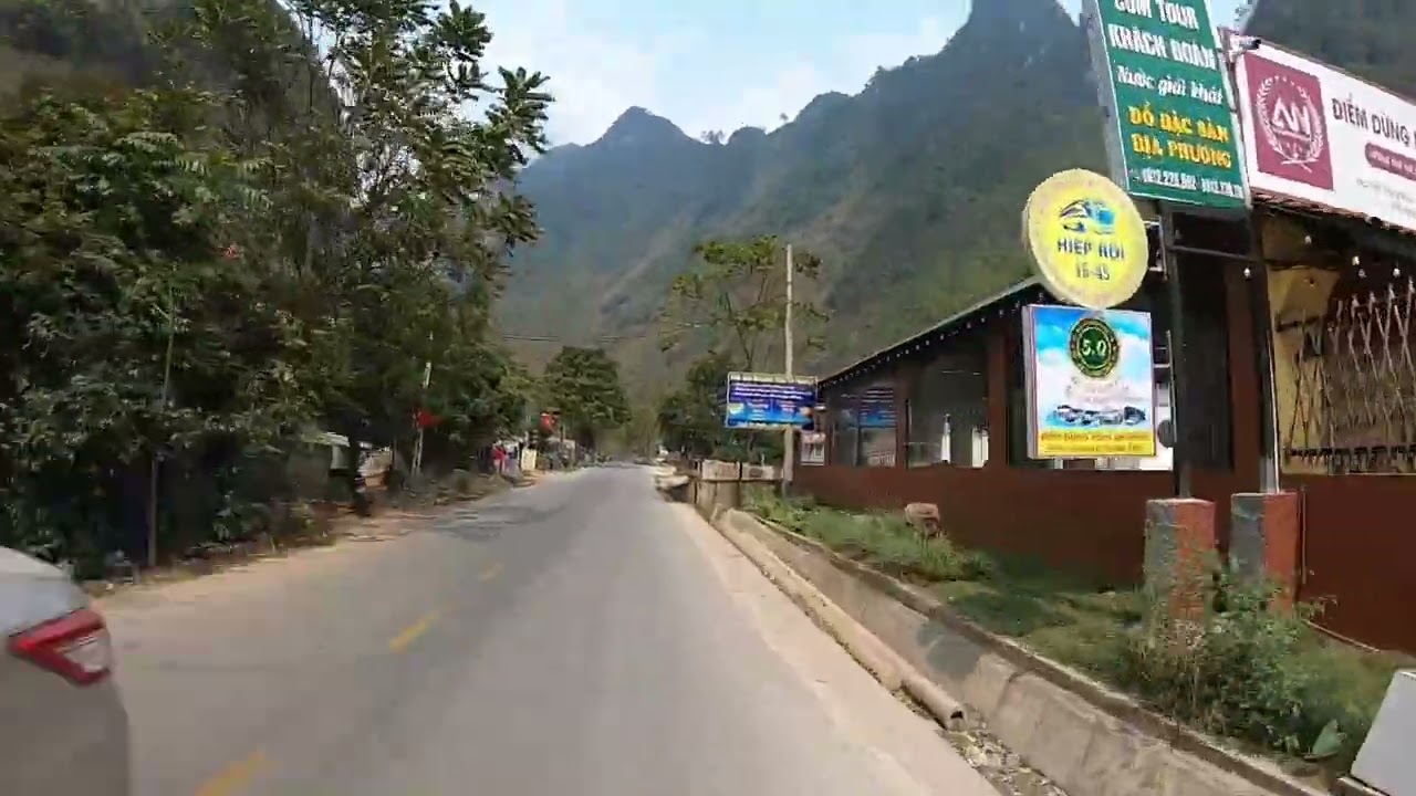 Ha Gaing Loop - Heavens Gate to Dong Van
