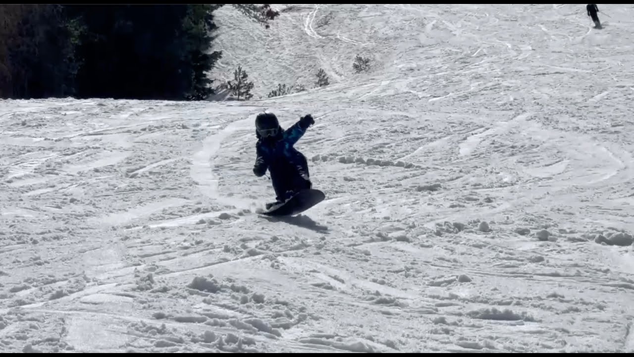 Mammoth Mountain 2025 Spring Break Snowboarding/Skiing