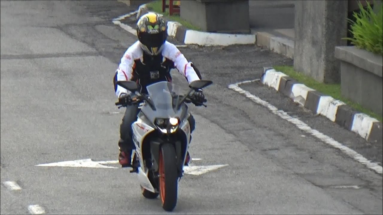 First Impression: 2015 KTM RC390 and quick ride