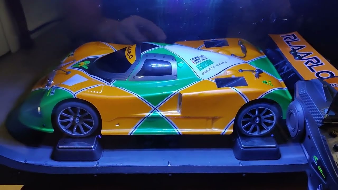 Rlaarlo AK-787 Wind Tunnel Test