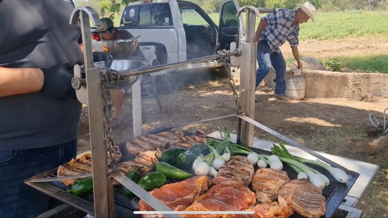 carne Asada en el árbol de la felicidad así se disfruta con amigos