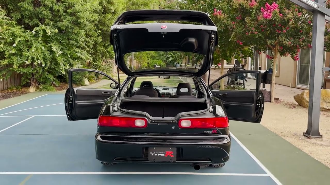 2000 Acura Integra Type R, walk-around-video