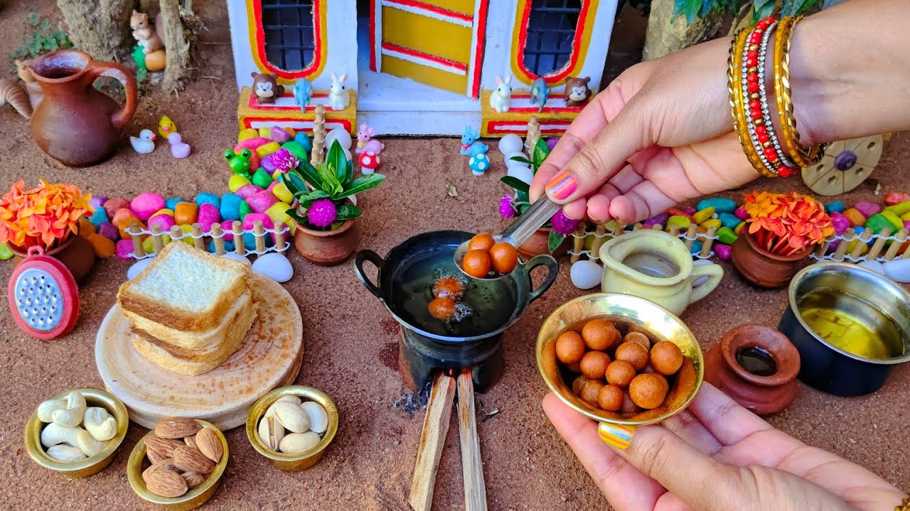 Mini Bread Gulab Jamun | Instant Gulab Jamun Recipe | Rini's Miniature |