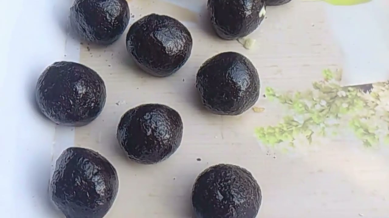 Chocolate balls#for you#1 million#viral#viral post#food #up 30 Hardoi 👍👍👍🫓🍫
