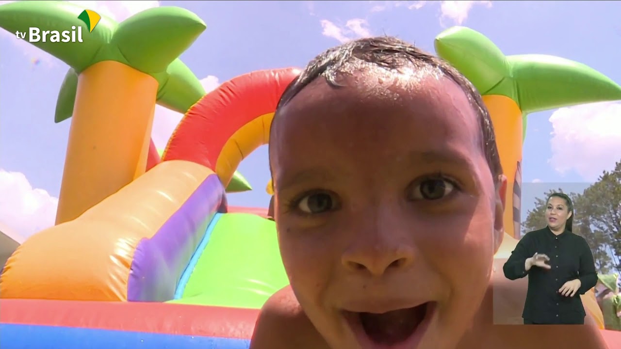 Programa Pátria Voluntária recebe crianças no Palácio da Alvorada