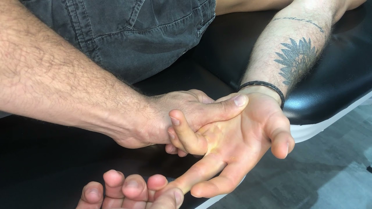 Massagem Relaxante nas mãos - Faça em casa