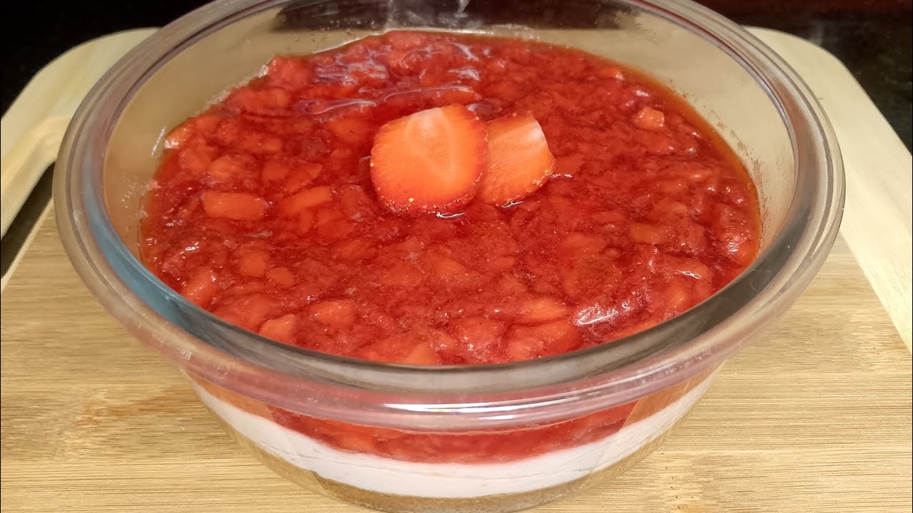 Strawberry cheesecake recipe #strawberrycheesecake #youtube #recepie #fyp #viral #trending #explore 