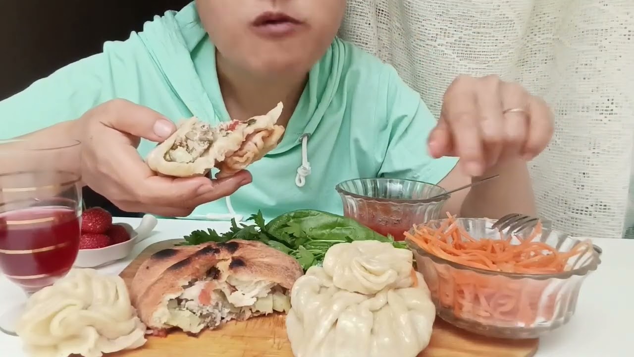 Мукбанг хинкали и курник
