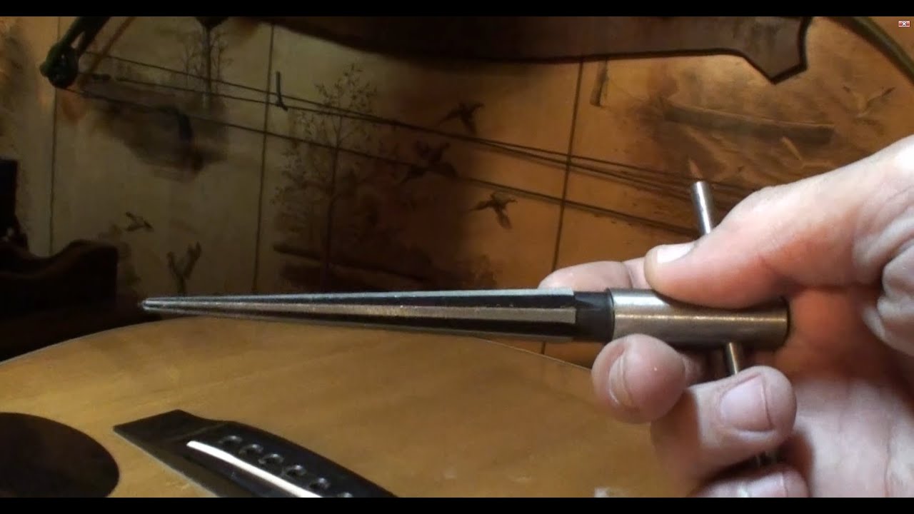 Acoustic Guitar Bridge Pins, How should they fit? Quick Clip Tips