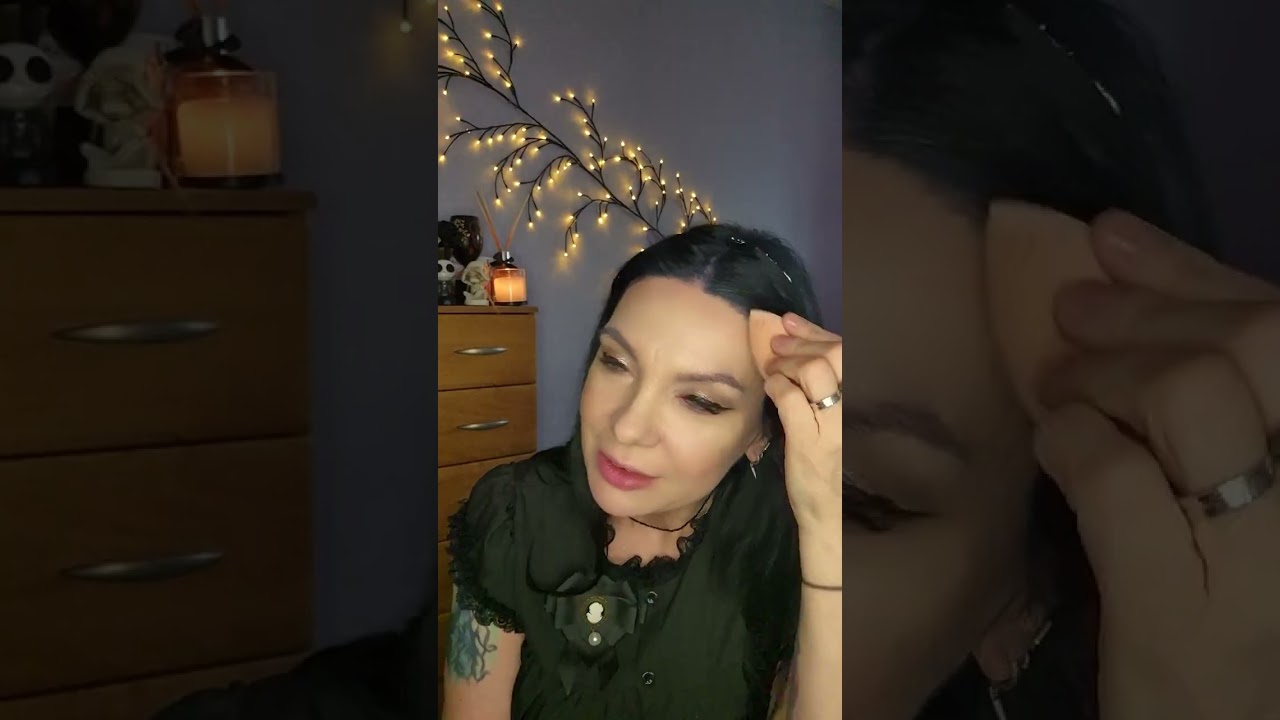 Test nowych kosmetyków podklad Easy Blur od Huda Beauty,  róż i bronzer Sephora Collection