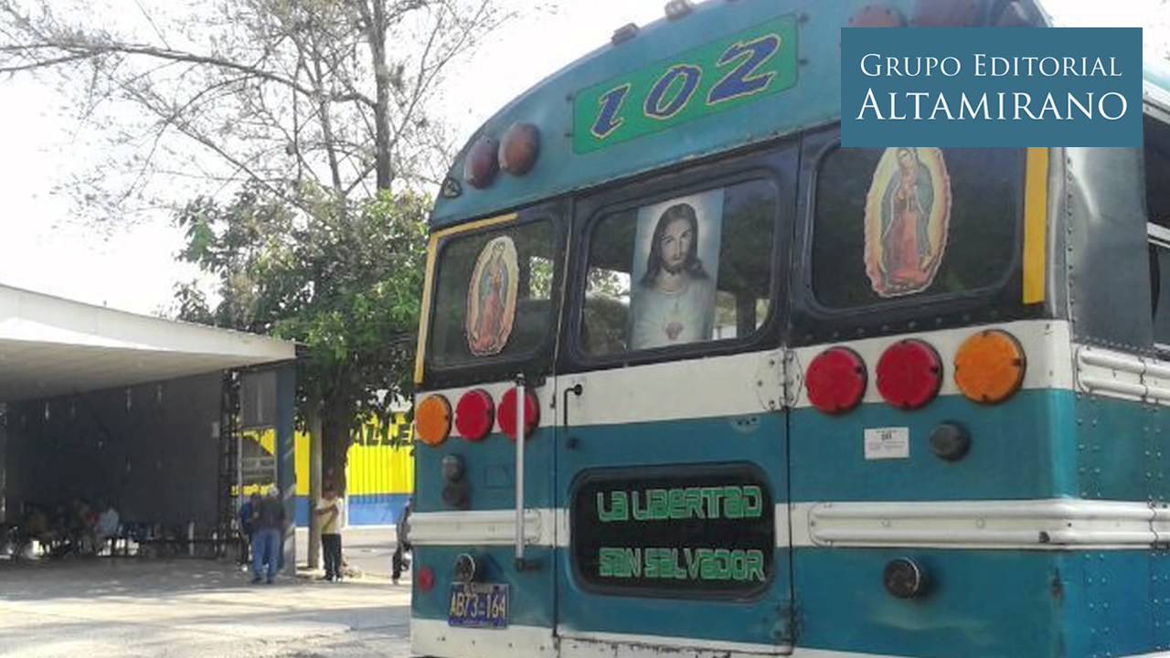 Ruta 102 con servicio irregular por ataque