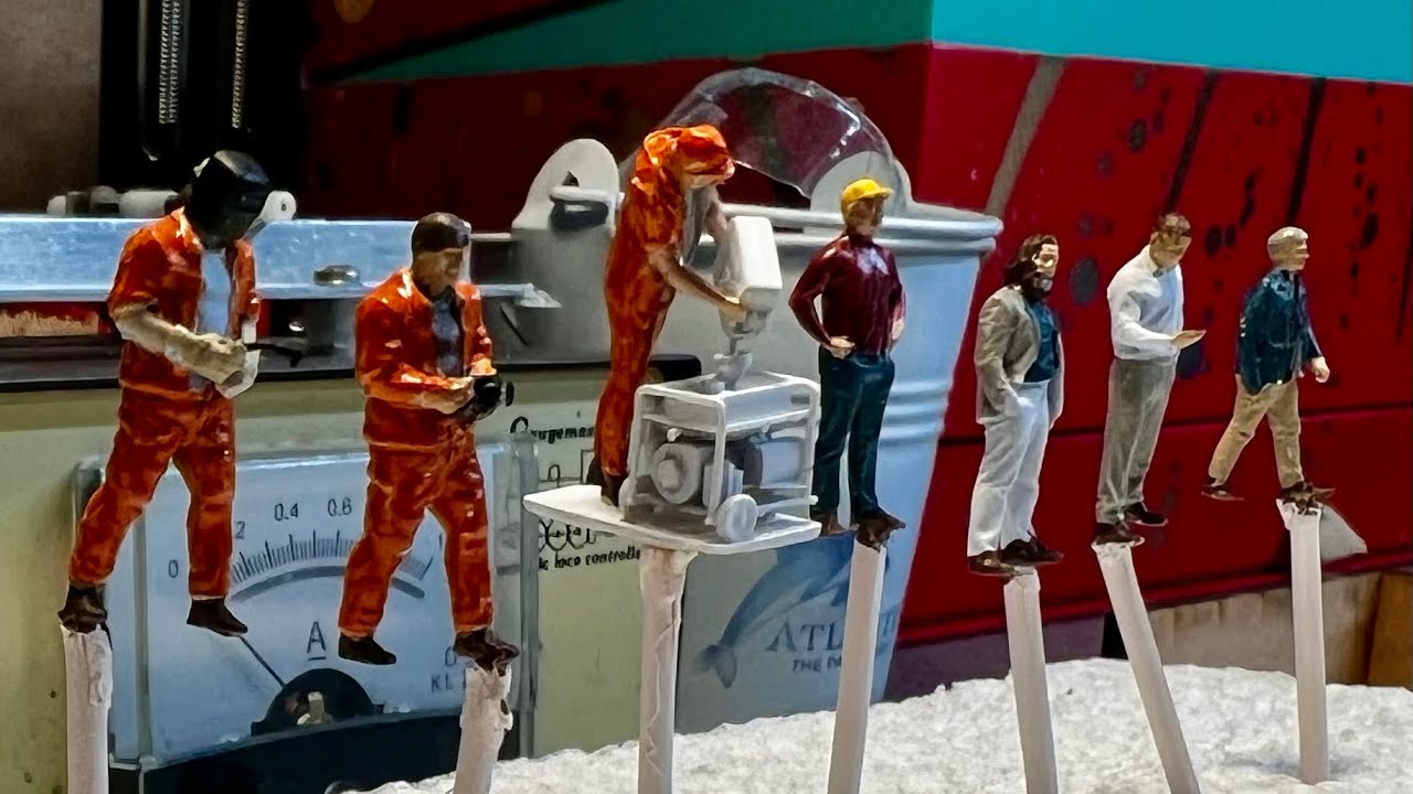 How to Paint OO Gauge 3D Printed Figures