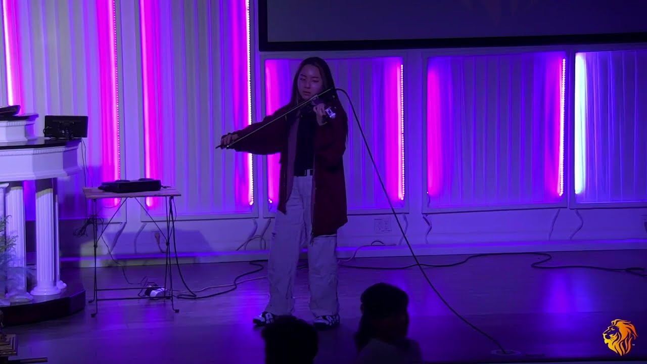 Evelyn Kim - Mirror Haus (Violin Performance) - April Revival 2023 - 4/21/23