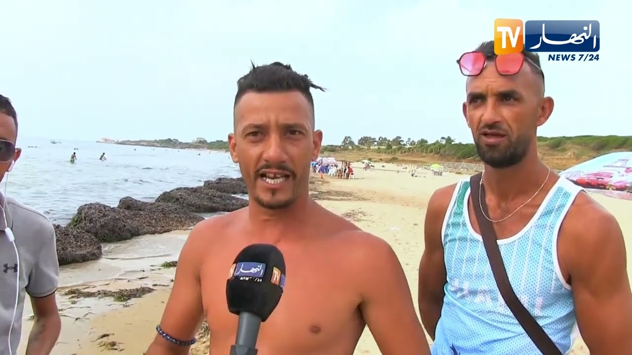 جيجل: تشوه المنظر الجمالي لشاطئ الصخر الأسود بالعوانة بفعل الطحالب