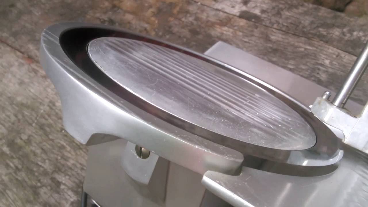 ADE Diagonal SN 1 Schwerkraftschneider Aufschnittmaschine 230 V