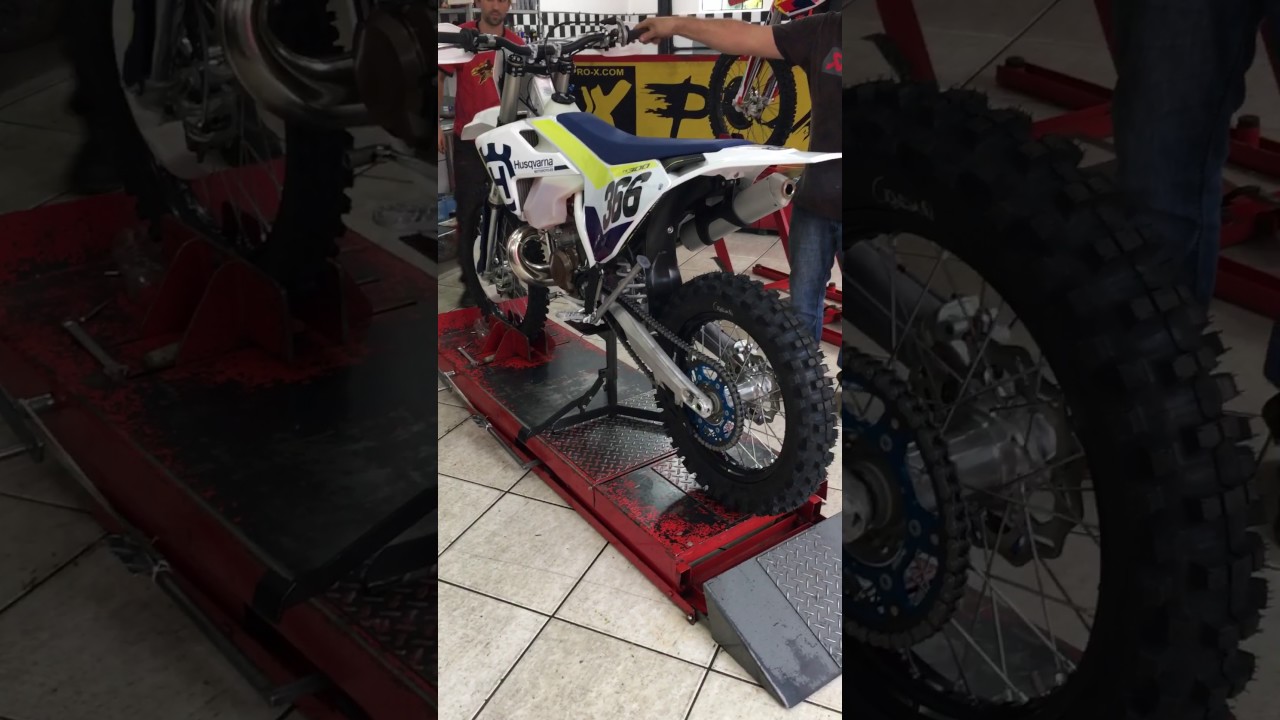 Husqvarna TX 300 2017 Primeira Ronacada VM Motos