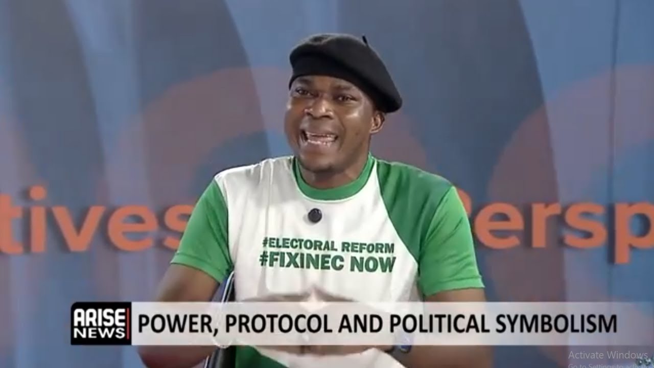 Питер Аках обрушился с критикой на Реми Тинубу, осудив её за публичную критику губернатора Аделеке.