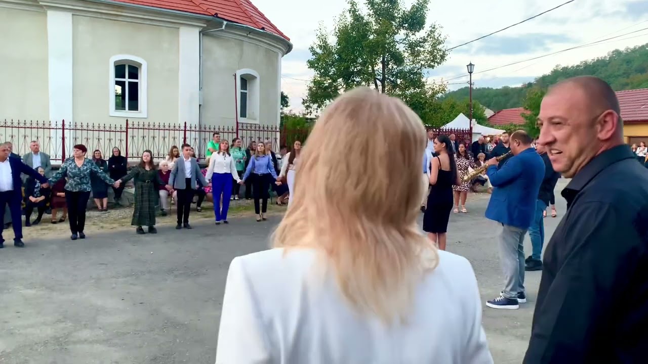 Oxana Bologa și Formația Lucian Bologa