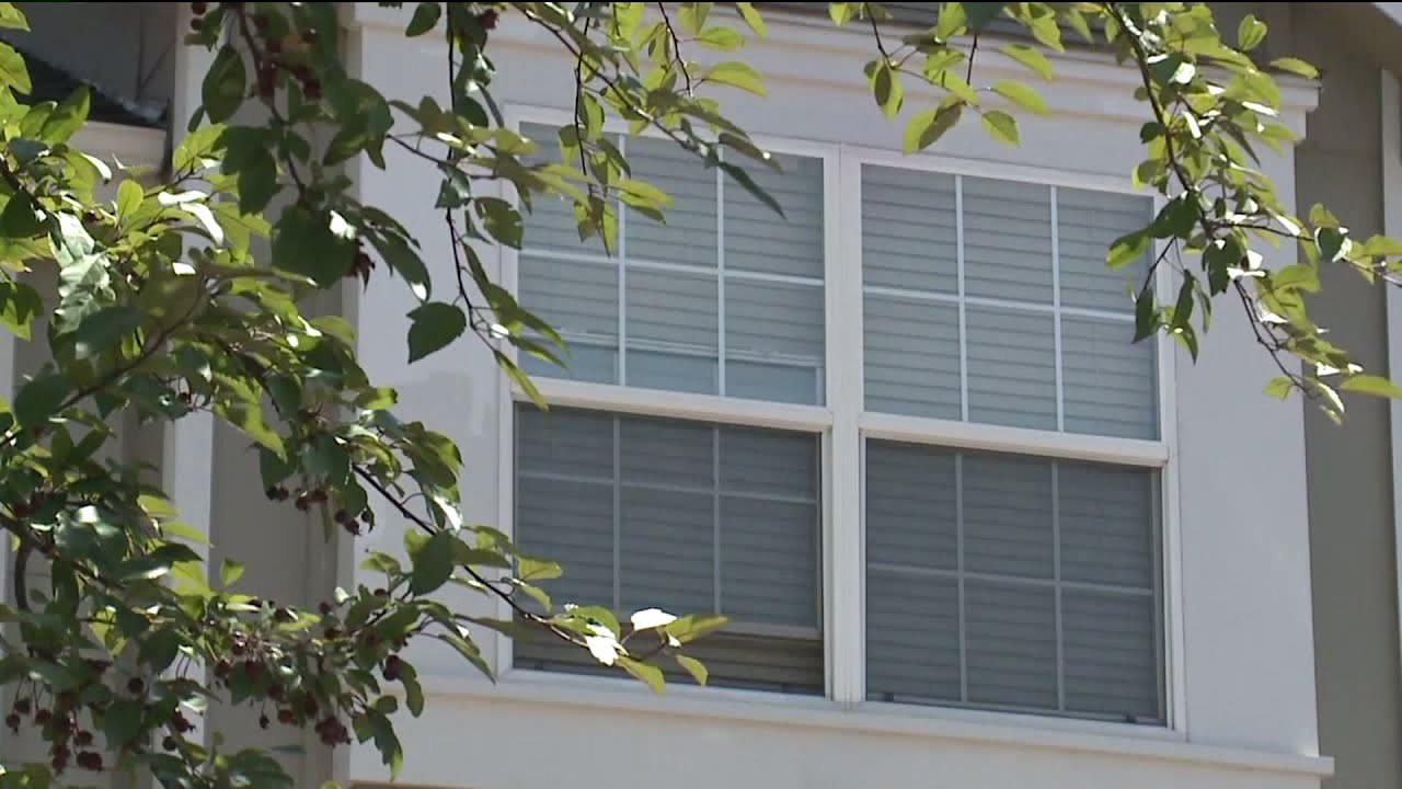 Denver real estate agent survives attack by man during open house