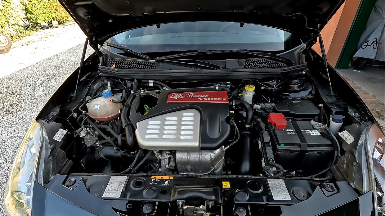 [Tutorial] Sostituzione anabbaglianti e abbaglianti Alfa Romeo Giulietta senza smontare il paraurti!