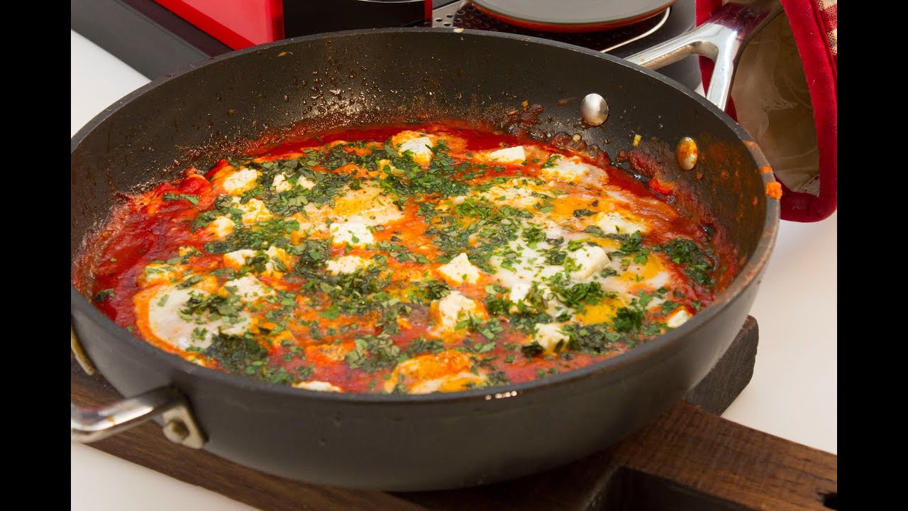 Шакшука — израильская яичница