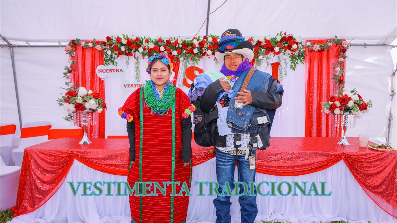 VESTIMENTA TRADICIONAL DE SERGIO PACHECO E IMELDA DE JESUS EN GREENFIELD CA
