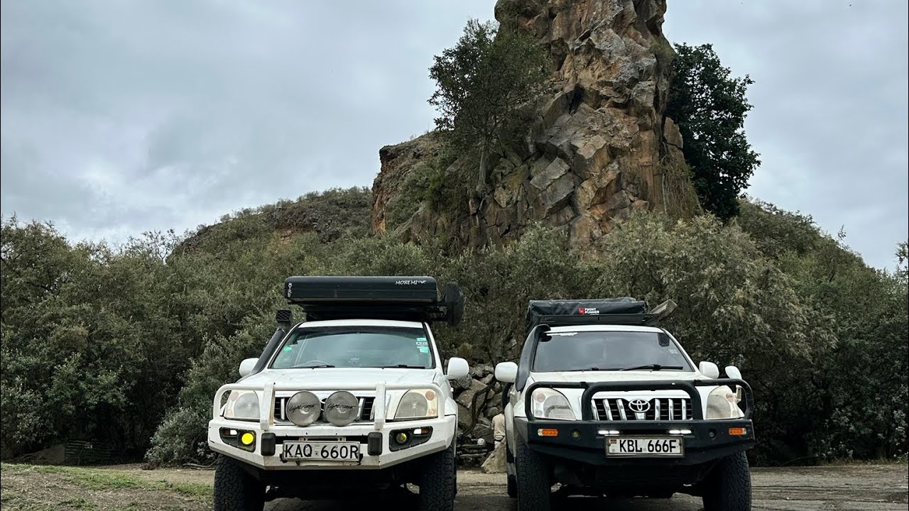 Hell’s Gate National Park: Cycling with Giraffes, Cliff Views & Geothermal Relaxation | Trail4T
