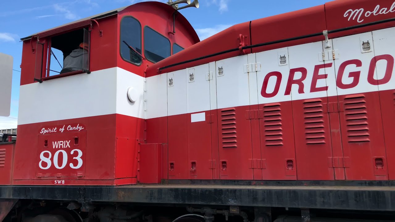 Railfanning Portland: Oregon Rail Heritage: Abandoned Trains, Steam Trains, and OPR 803!